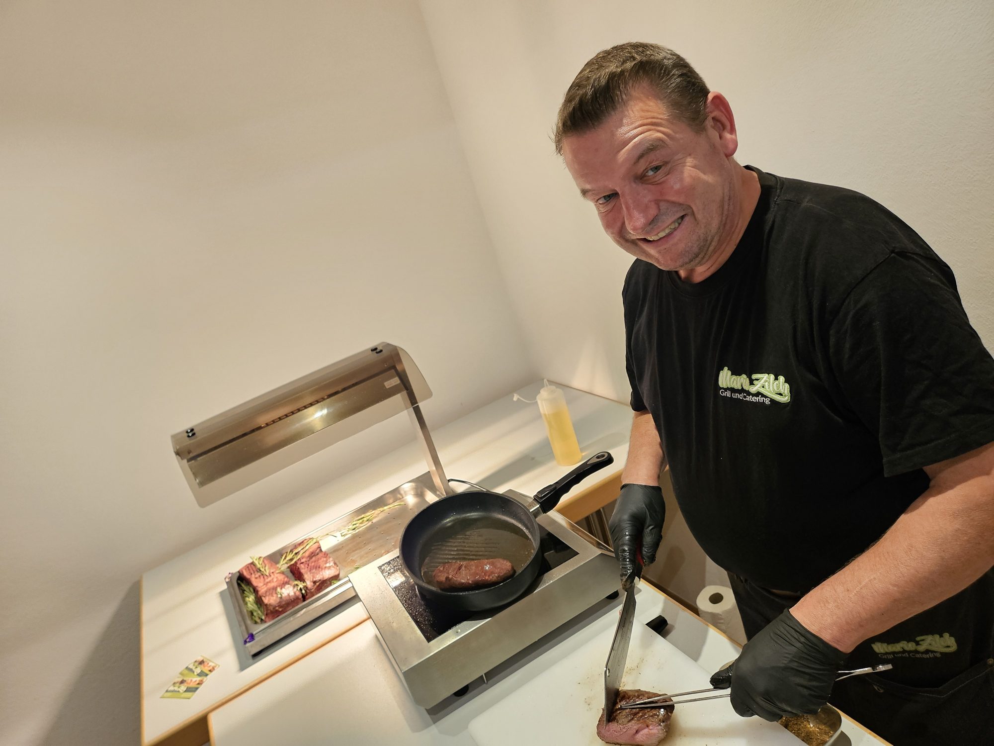Mario Zilch beim Kochen