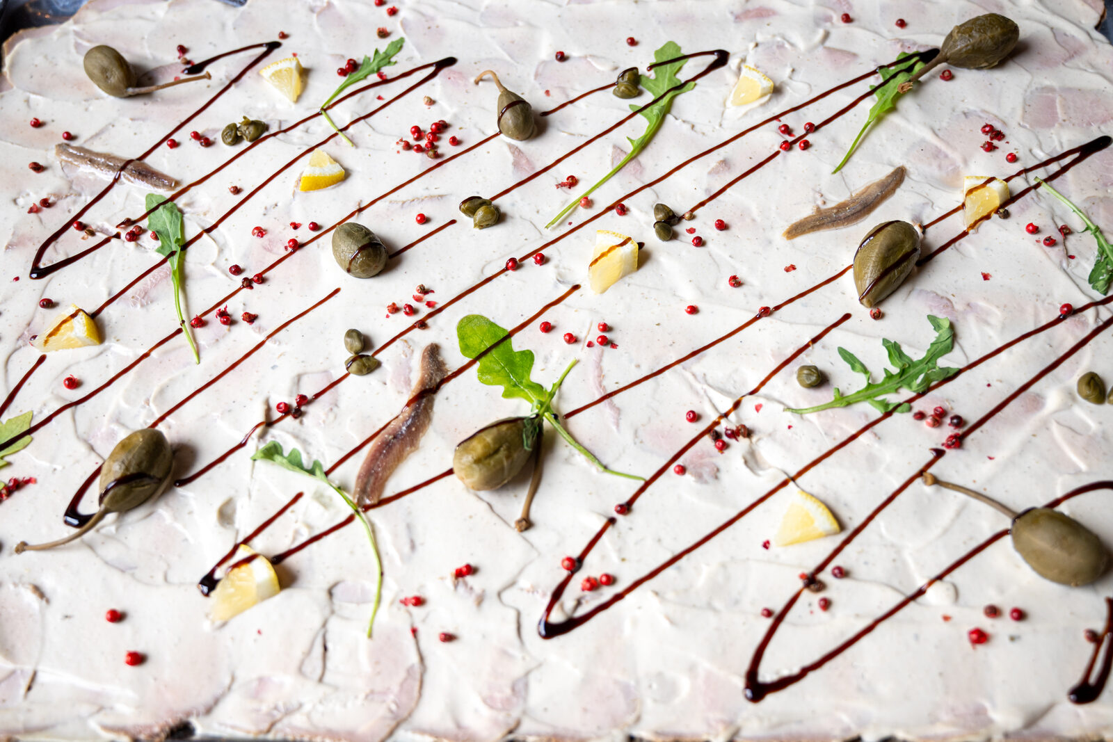 Fisch-Carpaccio mit Kapern